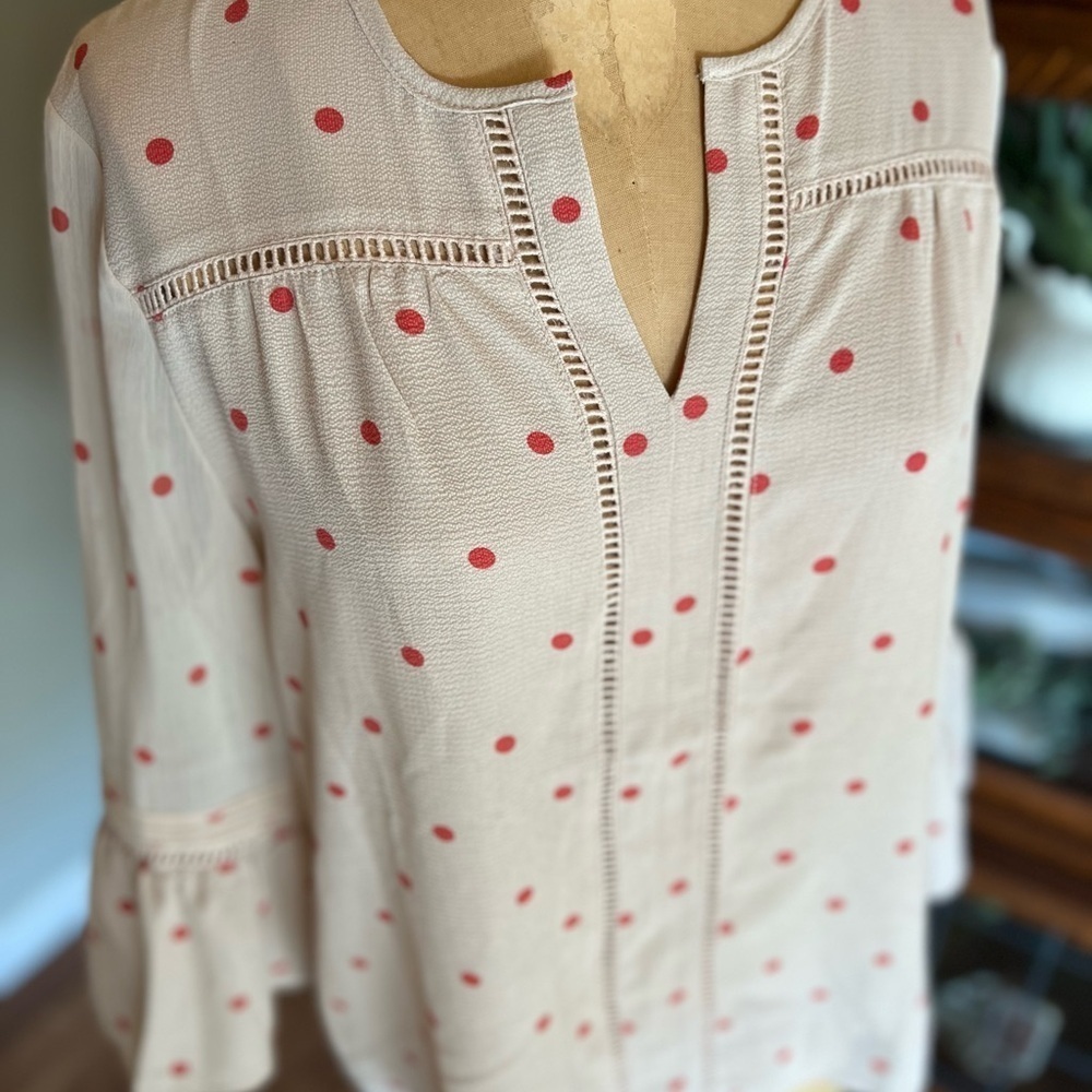 Fever polka dot bell bottom sleeve blouse large